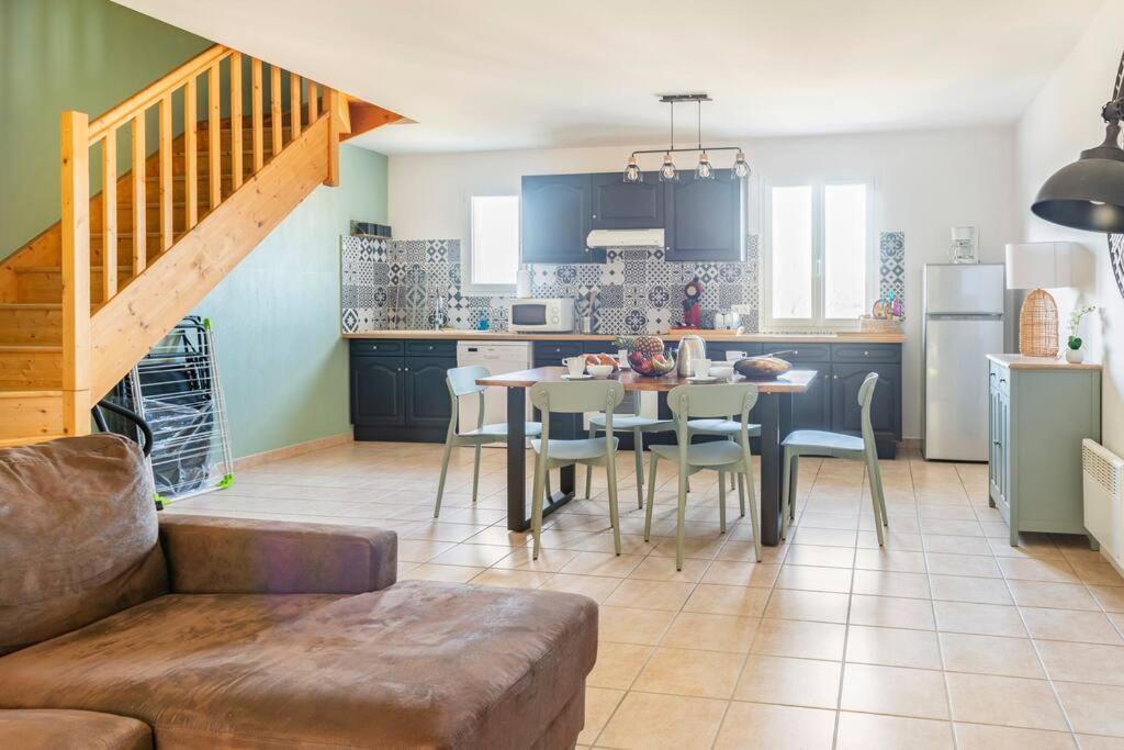 Le N5 Des Hauts De Sarlat Apt Duplex Clim, Piscine, Parking 外观 照片