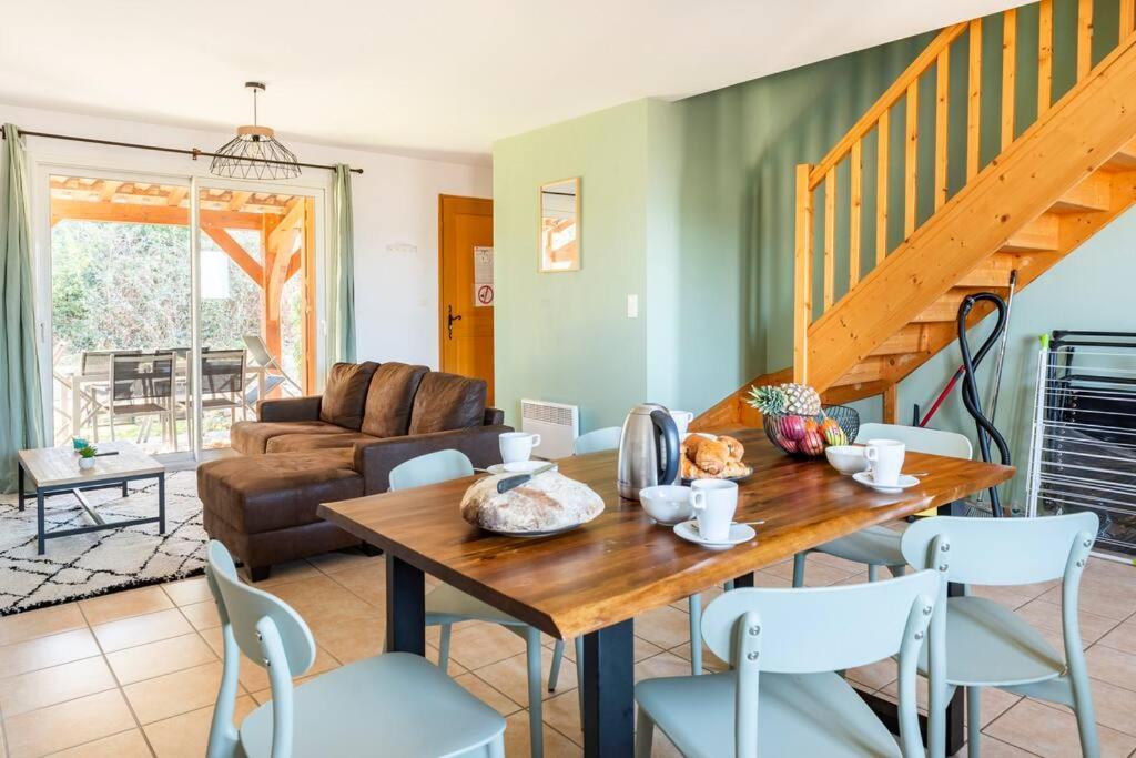 Le N5 Des Hauts De Sarlat Apt Duplex Clim, Piscine, Parking 外观 照片
