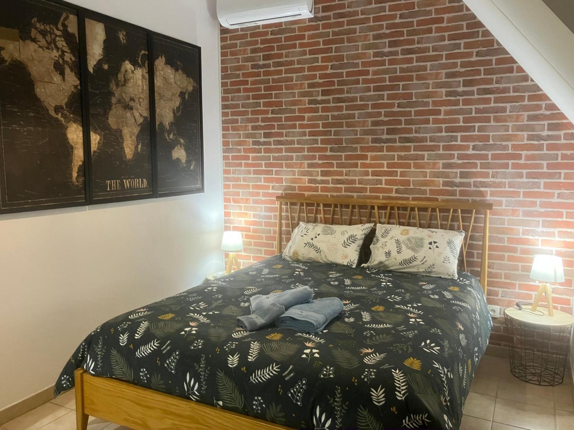 Le N5 Des Hauts De Sarlat Apt Duplex Clim, Piscine, Parking 外观 照片